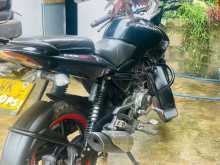 https://riyasewana.com/uploads/bajaj-pulsar-135-31142164502.jpg