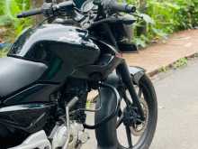 https://riyasewana.com/uploads/bajaj-pulsar-135-31401071383.jpg