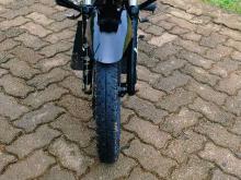 https://riyasewana.com/uploads/bajaj-pulsar-135-32250486315.jpg