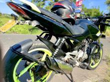 https://riyasewana.com/uploads/bajaj-pulsar-135-416581524561.jpg