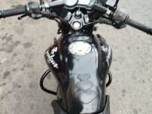 https://riyasewana.com/uploads/bajaj-pulsar-135-42349064643.jpg