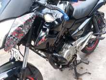 https://riyasewana.com/uploads/bajaj-pulsar-135-46013413473.jpg