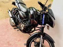 https://riyasewana.com/uploads/bajaj-pulsar-135-48155624141.jpg