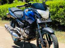 https://riyasewana.com/uploads/bajaj-pulsar-135-511551913442.jpg