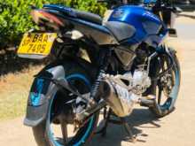 https://riyasewana.com/uploads/bajaj-pulsar-135-511551913443.jpg