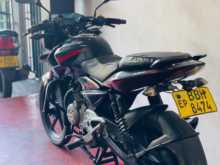 https://riyasewana.com/uploads/bajaj-pulsar-135-512111413934.jpg