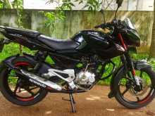 https://riyasewana.com/uploads/bajaj-pulsar-135-513495613672.jpg