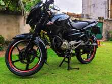 https://riyasewana.com/uploads/bajaj-pulsar-135-514420113523.jpg