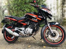 https://riyasewana.com/uploads/bajaj-pulsar-135-519382519704.jpg