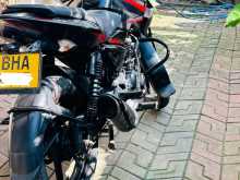 https://riyasewana.com/uploads/bajaj-pulsar-135-611354813872.jpg