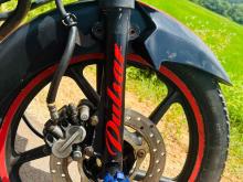 https://riyasewana.com/uploads/bajaj-pulsar-135-619075624033.jpg