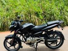 https://riyasewana.com/uploads/bajaj-pulsar-135-622393513712.jpg