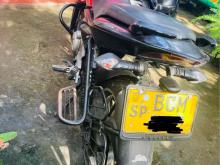 https://riyasewana.com/uploads/bajaj-pulsar-135-67505324582.jpg