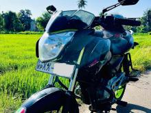 https://riyasewana.com/uploads/bajaj-pulsar-135-710065124501.jpg