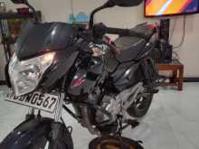 https://riyasewana.com/uploads/bajaj-pulsar-135-71055004643.jpg