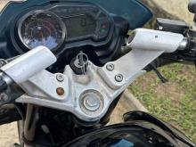 https://riyasewana.com/uploads/bajaj-pulsar-135-718113624033.jpg