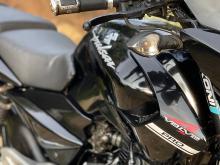 https://riyasewana.com/uploads/bajaj-pulsar-135-813404119045.jpg