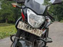 https://riyasewana.com/uploads/bajaj-pulsar-135-823152514002.jpg