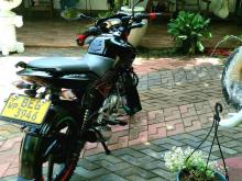 https://riyasewana.com/uploads/bajaj-pulsar-135-8615026784.jpg