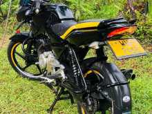 https://riyasewana.com/uploads/bajaj-pulsar-135-8900584393.jpg