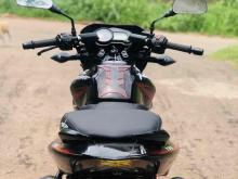 https://riyasewana.com/uploads/bajaj-pulsar-135-914050624761.jpg