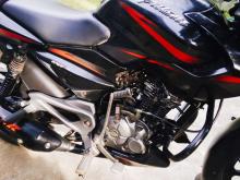 https://riyasewana.com/uploads/bajaj-pulsar-135-9752176274.jpg