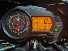 https://riyasewana.com/uploads/bajaj-pulsar-135ls-101141506325.jpg