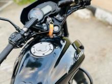 https://riyasewana.com/uploads/bajaj-pulsar-135ls-1011432319595.jpg