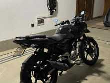 https://riyasewana.com/uploads/bajaj-pulsar-135ls-1822084722142.jpg