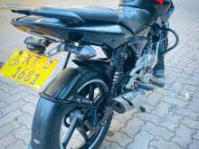 https://riyasewana.com/uploads/bajaj-pulsar-135ls-27031374082.jpg