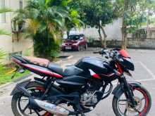 https://riyasewana.com/uploads/bajaj-pulsar-135ls-271550414212.jpg