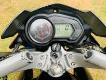 https://riyasewana.com/uploads/bajaj-pulsar-135ls-2717585713032.jpg
