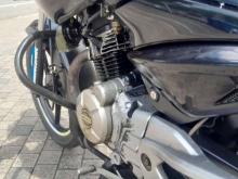 https://riyasewana.com/uploads/bajaj-pulsar-135ls-301906346744.jpg