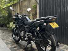 https://riyasewana.com/uploads/bajaj-pulsar-135ls-718243822802.jpg