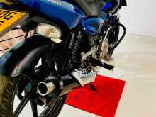 https://riyasewana.com/uploads/bajaj-pulsar-150-1012431622712.jpg