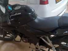 https://riyasewana.com/uploads/bajaj-pulsar-150-101555564433.jpg