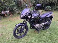 Bajaj Pulsar 150 2015 Motorbike