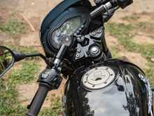 https://riyasewana.com/uploads/bajaj-pulsar-150-102001301866.jpg