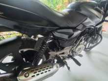 https://riyasewana.com/uploads/bajaj-pulsar-150-108000713313.jpg