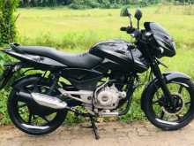 Bajaj Pulsar 150 2017 Motorbike