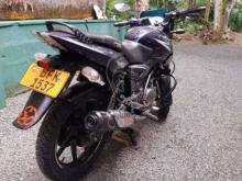https://riyasewana.com/uploads/bajaj-pulsar-150-11104454494358.jpg