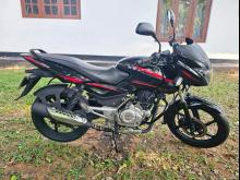 https://riyasewana.com/uploads/bajaj-pulsar-150-1111393819906.jpg