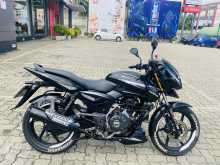 https://riyasewana.com/uploads/bajaj-pulsar-150-111341522413.jpg
