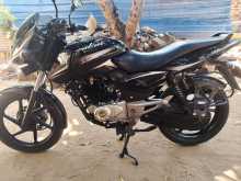 Bajaj Pulsar 150 2016 Motorbike