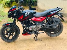 Bajaj Pulsar 150 2015 Motorbike