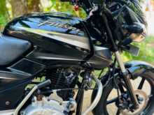 Bajaj Pulsar 150 2014 Motorbike