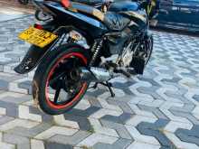 https://riyasewana.com/uploads/bajaj-pulsar-150-1117075313583.jpg