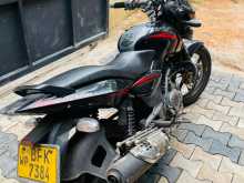 https://riyasewana.com/uploads/bajaj-pulsar-150-1117312213544.jpg