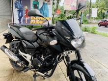 https://riyasewana.com/uploads/bajaj-pulsar-150-1117581024962.jpg