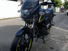 https://riyasewana.com/uploads/bajaj-pulsar-150-1121239644572.jpg